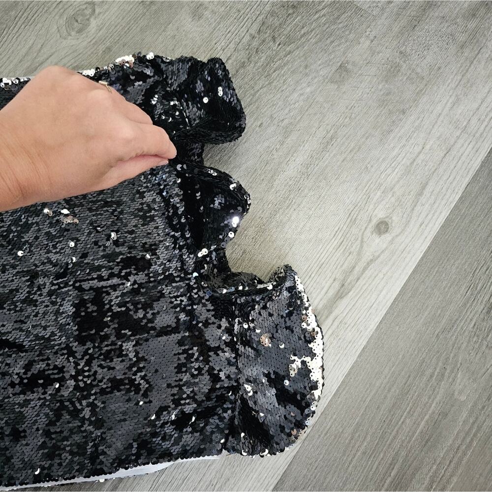 *FINAL PRICE DROP* h:ours black sequin skirt - Picture 2 of 11